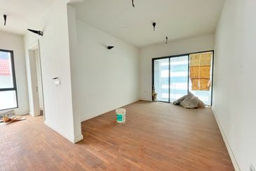 Villa 33, Bukit Manda'rina