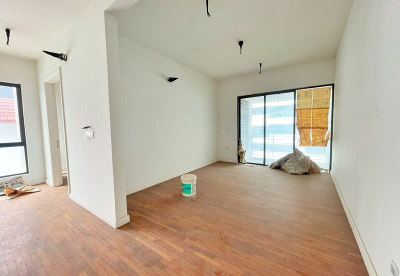 Villa 33, Bukit Manda'rina