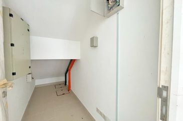 Villa 33, Bukit Manda'rina