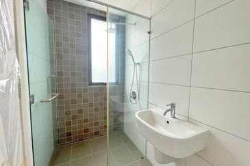 Villa 33, Bukit Manda'rina