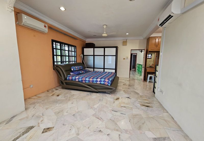 Bandar Sungai Long, Selangor Terrace House