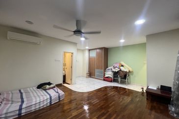 Avenue 2, Lake Valley