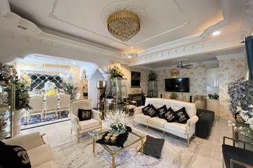 Bandar Tun Hussein Onn