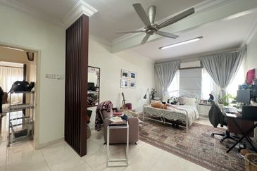 Bandar Tun Hussein Onn