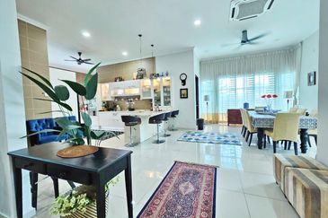 Bandar Tun Hussein Onn