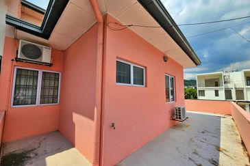 Bandar Sungai Long, Selangor Corner Lot Terrace House