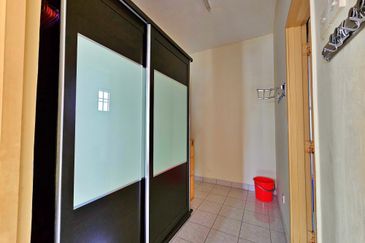 Bandar Sungai Long, Selangor Corner Lot Terrace House