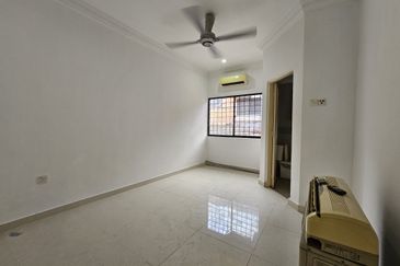 Bandar Sungai Long, Selangor Terrace House