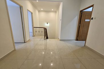 Bandar Sungai Long, Selangor Terrace House