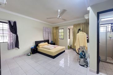 Jalan Damai Perdana 2 