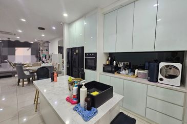 Jalan Damai Perdana 2 