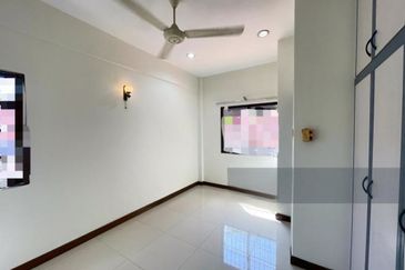 Bandar Sungai Long, Selangor Terrace House