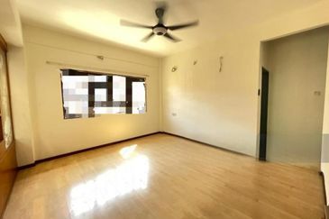 Bandar Sungai Long, Selangor Terrace House