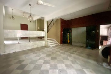 Taman Desa, Kuala Lumpur Semi-D House