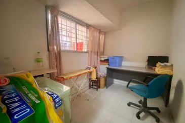 Taman Desa, Kuala Lumpur Terrace House