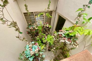 Taman Desa, Kuala Lumpur Terrace House