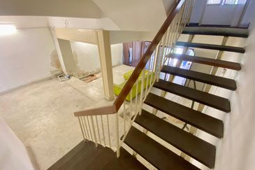 Taman Desa, Kuala Lumpur Terrace House