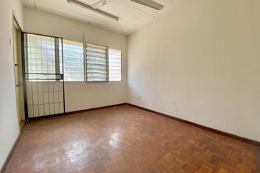 Taman Desa, Kuala Lumpur Terrace House