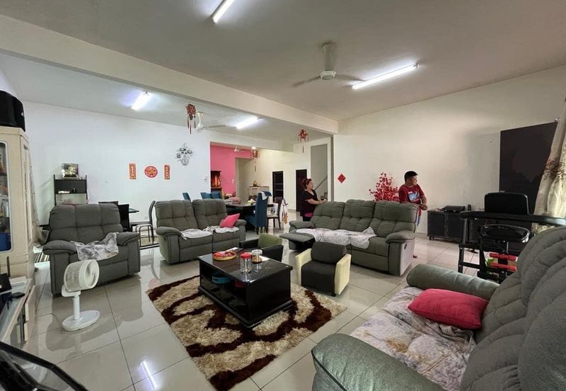 D'Premier @ Bandar Damai Perdana