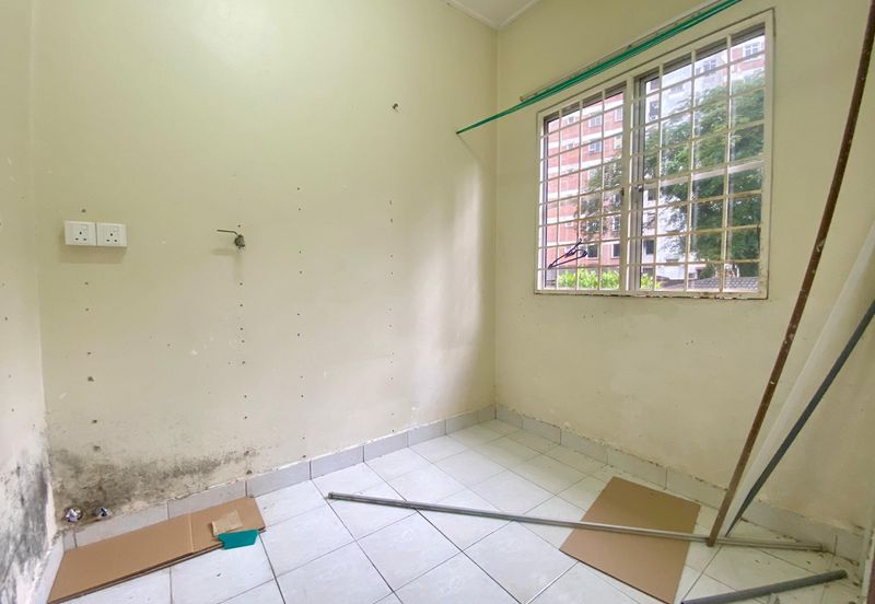 Bandar Sungai Long, Selangor Semi-D House