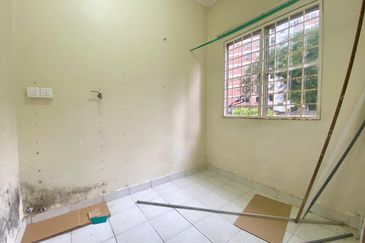 Bandar Sungai Long, Selangor Semi-D House