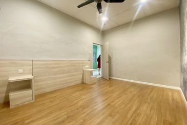 Bandar Sungai Long, Selangor Semi-D House