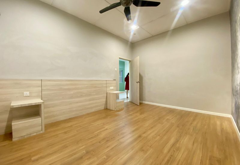 Bandar Sungai Long, Selangor Semi-D House