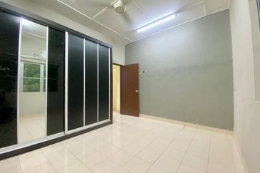 Bandar Sungai Long, Selangor Semi-D House