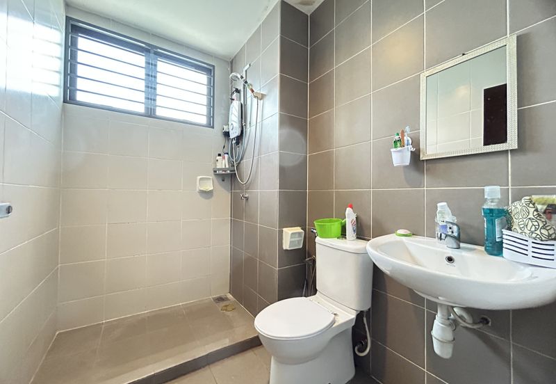 D'Premier @ Bandar Damai Perdana