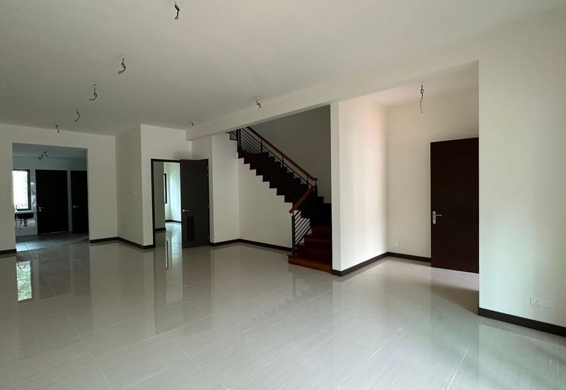 Tiara Hills, Taman Taynton View