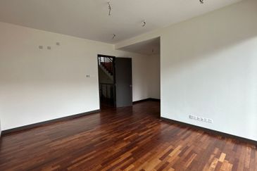 Tiara Hills, Taman Taynton View