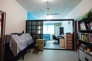 SL 4, Bandar Sungai Long