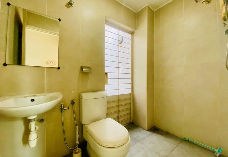 Taman Desa, Kuala Lumpur Corner Terrace House