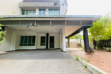 Taman Desa, Kuala Lumpur Corner Terrace House