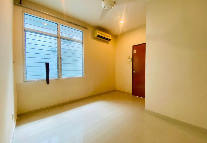 Taman Desa, Kuala Lumpur Corner Terrace House