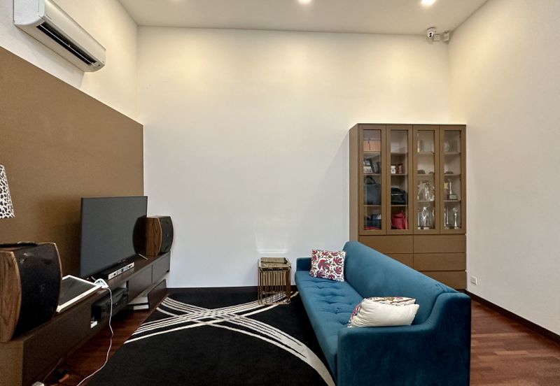 Tiara Hills, Taman Taynton View