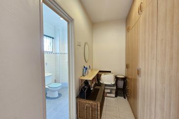 Bandar Sungai Long, Selangor Terrace House