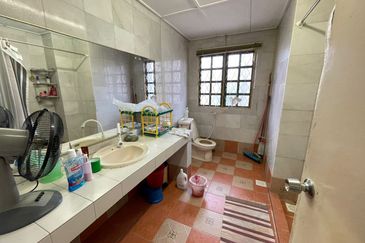 Bandar Sungai Long, Selangor Superlink House