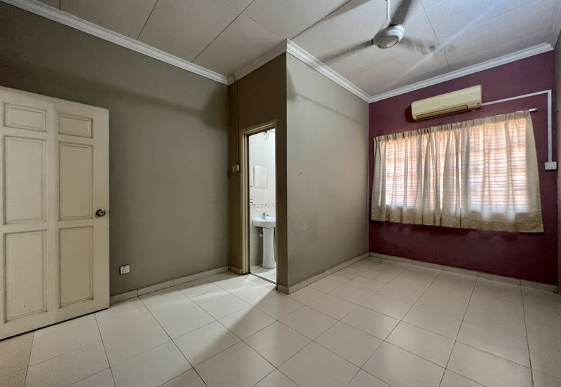 Bandar Tun Hussein Onn