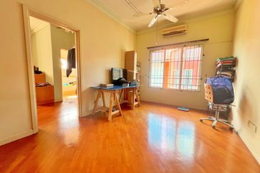 Pinggiran Bukit Segar 