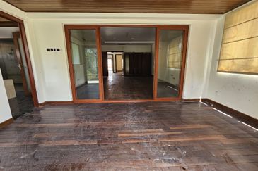 Pinggiran Bukit Segar 