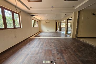 Pinggiran Bukit Segar 