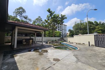 Pinggiran Bukit Segar 