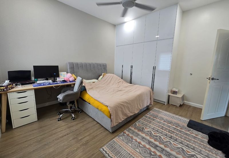 Bandar Sungai Long, Selangor Semi-D House