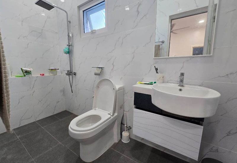 Bandar Sungai Long, Selangor Semi-D House