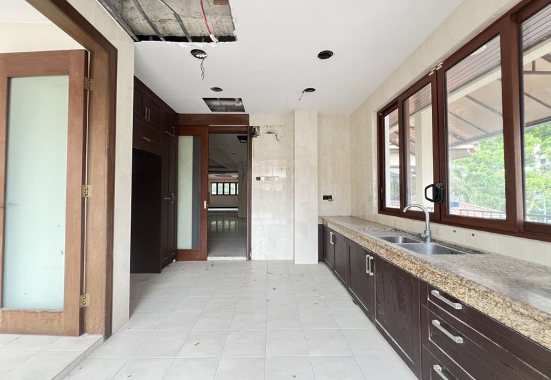 Pinggiran Bukit Segar 