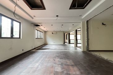 Pinggiran Bukit Segar 