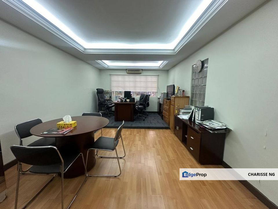 Taman Sri Hartamas, Sri Hartamas, Kuala Lumpur End Lot Terrace with Extra Land House, Kuala Lumpur, Sri Hartamas 