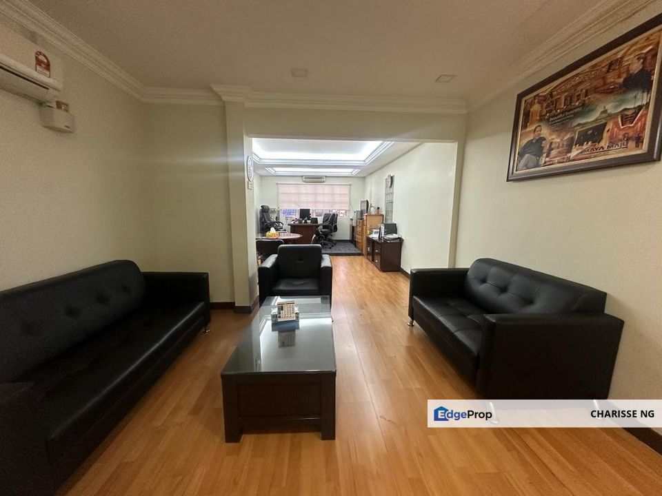 Taman Sri Hartamas, Sri Hartamas, Kuala Lumpur End Lot Terrace with Extra Land House, Kuala Lumpur, Sri Hartamas 