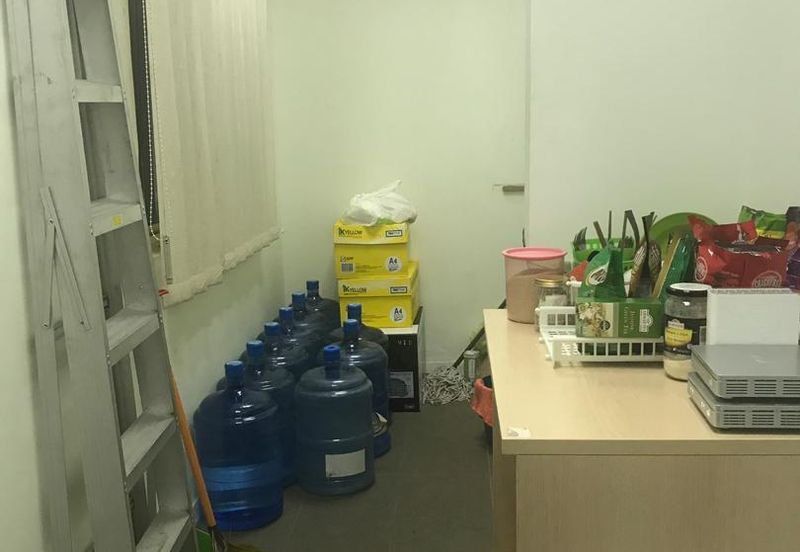 Wisma Zelan(Number One Business Centre)